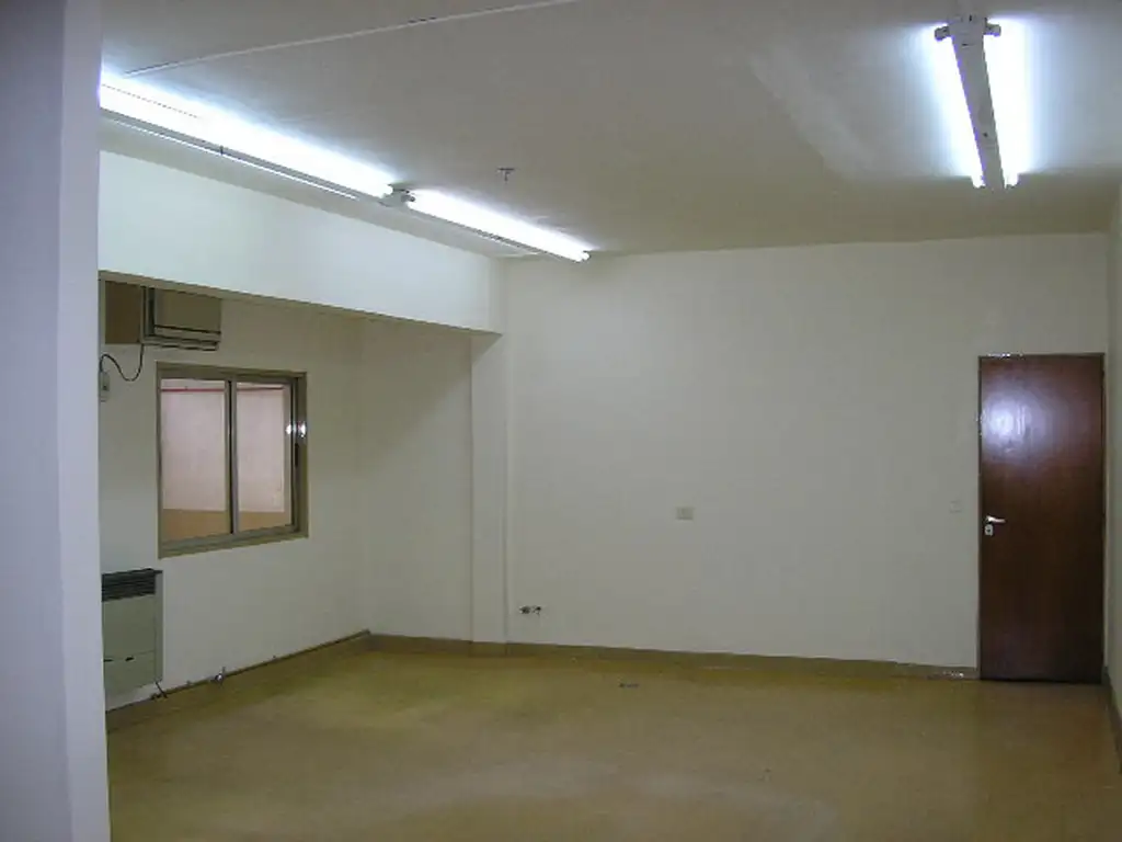 Foto de Galpón en alquiler en Barracas de 1.700 m2, imagen 4