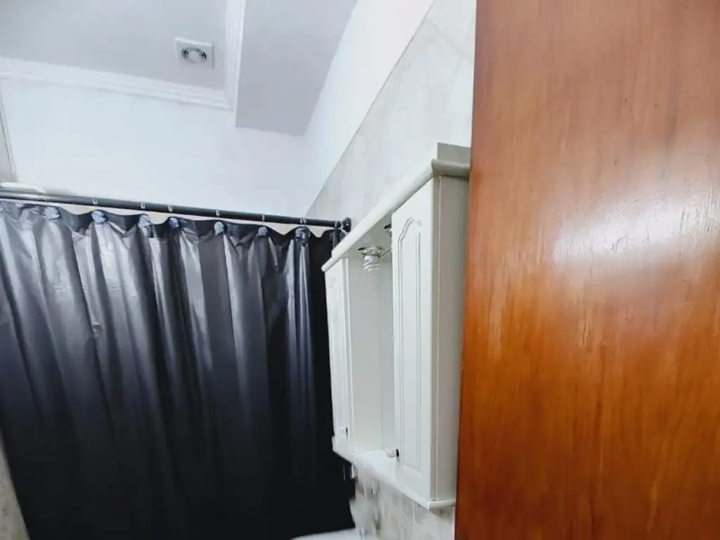 Foto de 2 AMBIENTES CASA PH PB AL FRENTE CON PATIO, imagen 4