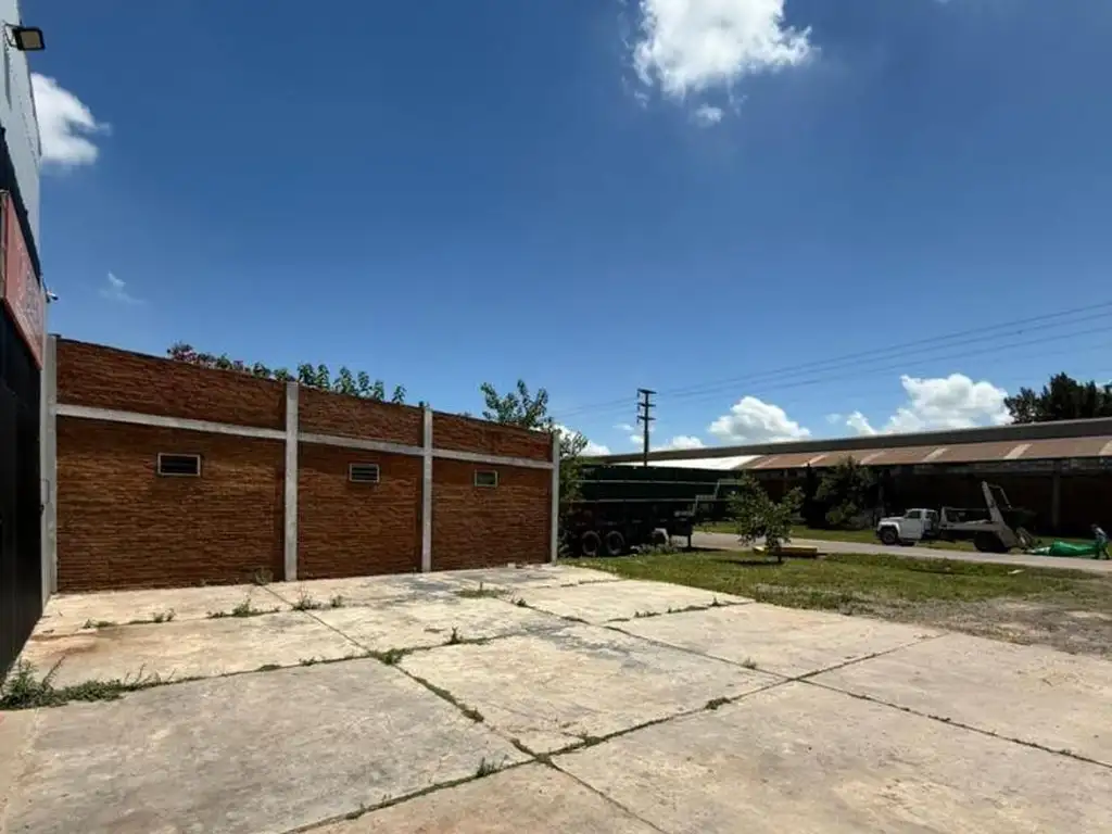 Foto de GALPON 1.500MTS EN ALQUILER, PARQUE INDUSTRIAL ALVEAR!, imagen 1