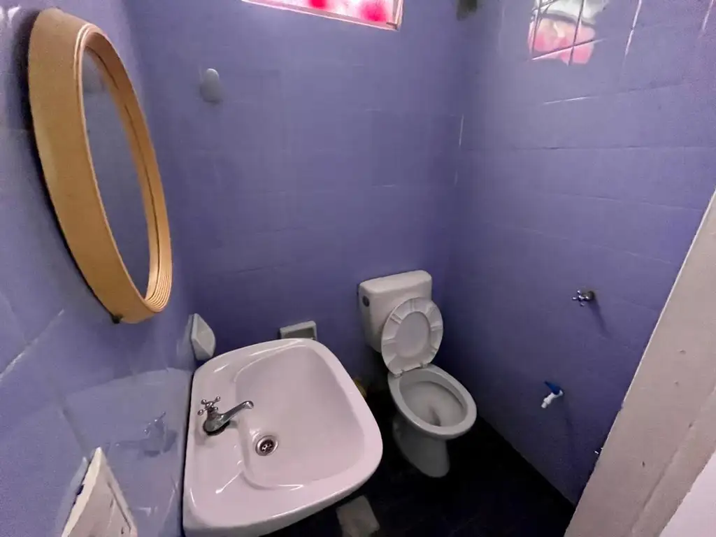 Foto de Excelente local comercial a 150 mts de la Estacion Castelar, imagen 4
