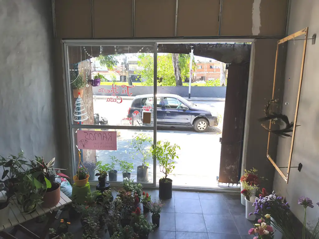 Foto de LOCAL 16 M2 CON BAÑO. NICARAGUA 481 AVELLANEDA., imagen 1