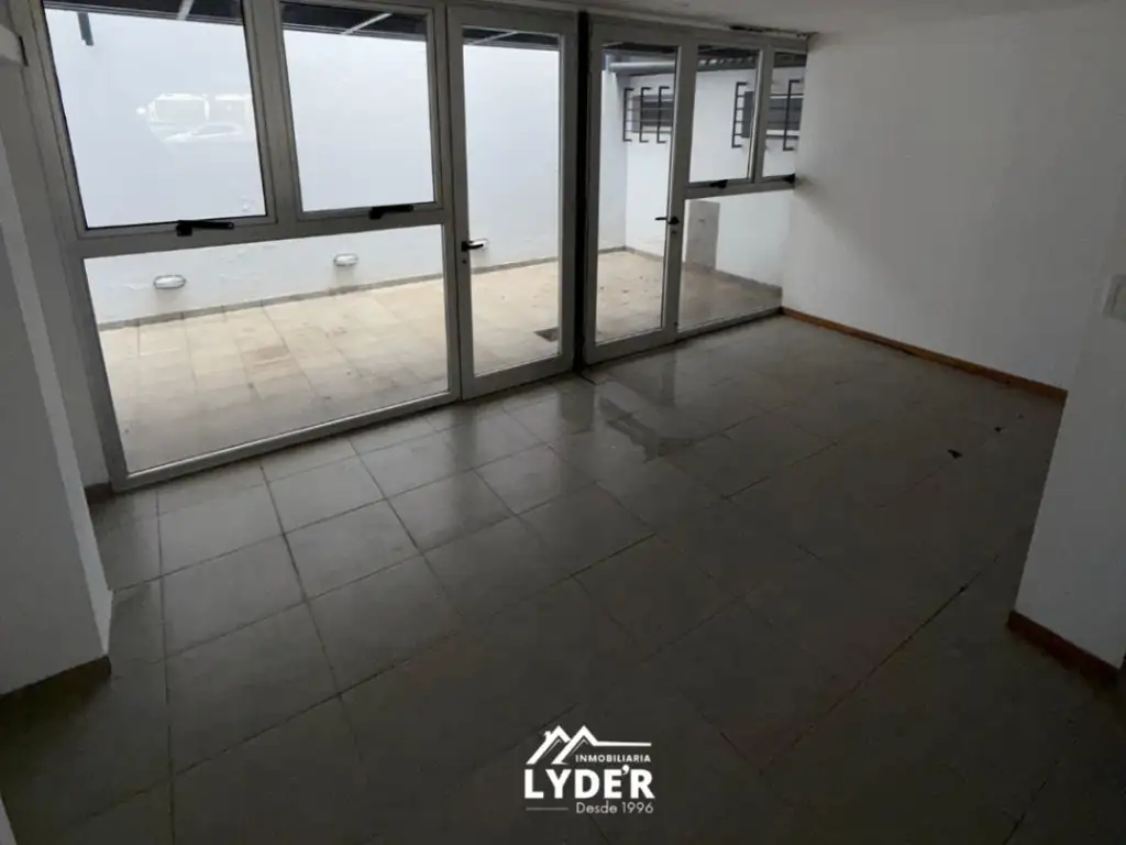 Foto de Local comercial en alquiler ubicado en Microcentro, imagen 5