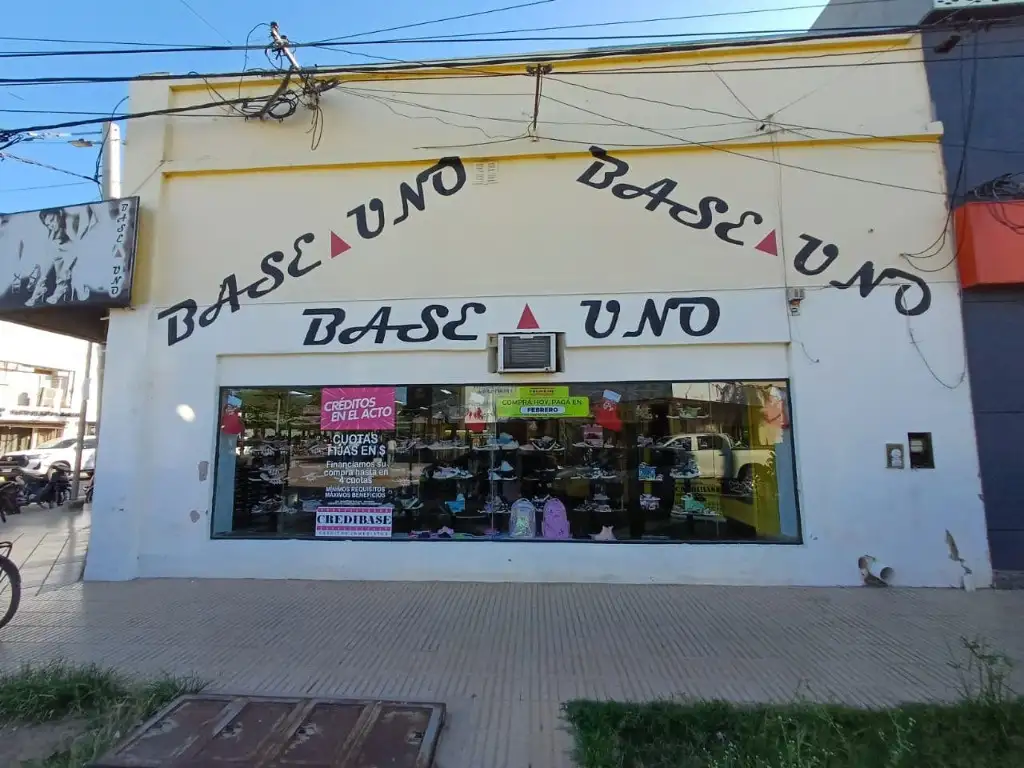 Foto de LOCALES - A LA CALLE - ZONA CENTRO, PRESIDENTE ROQUE SÁENZ PEÑA, imagen 4