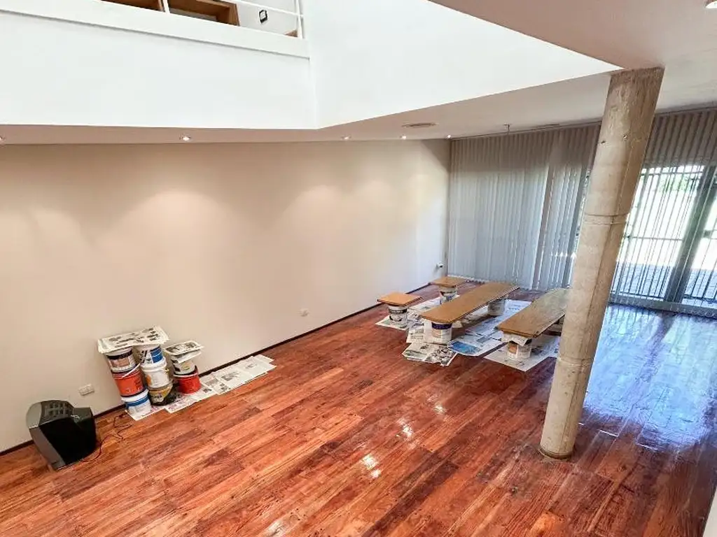 Foto de Casa en 2 plantas de 6 ambientes, DESTINO COMERCIAL., imagen 3