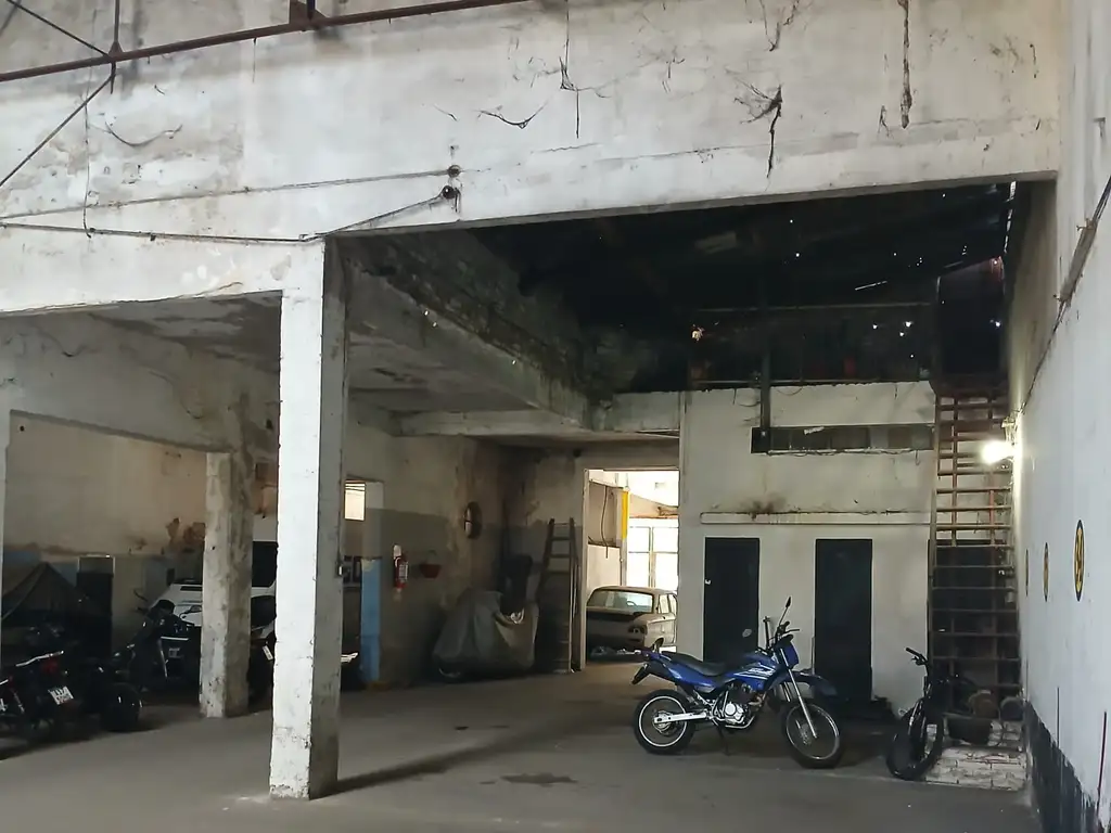 Foto de Galpón en alquiler en Berazategui, imagen 1
