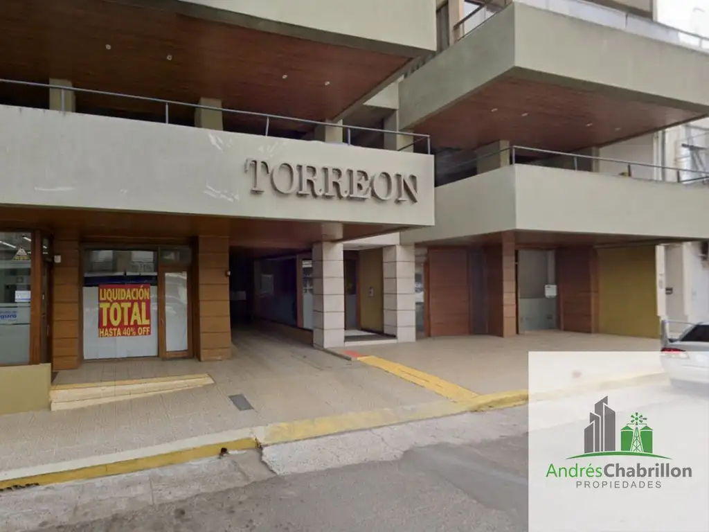 Foto de Cochera cubierta en primer piso, zona centro - Edificio Torreon, imagen 1