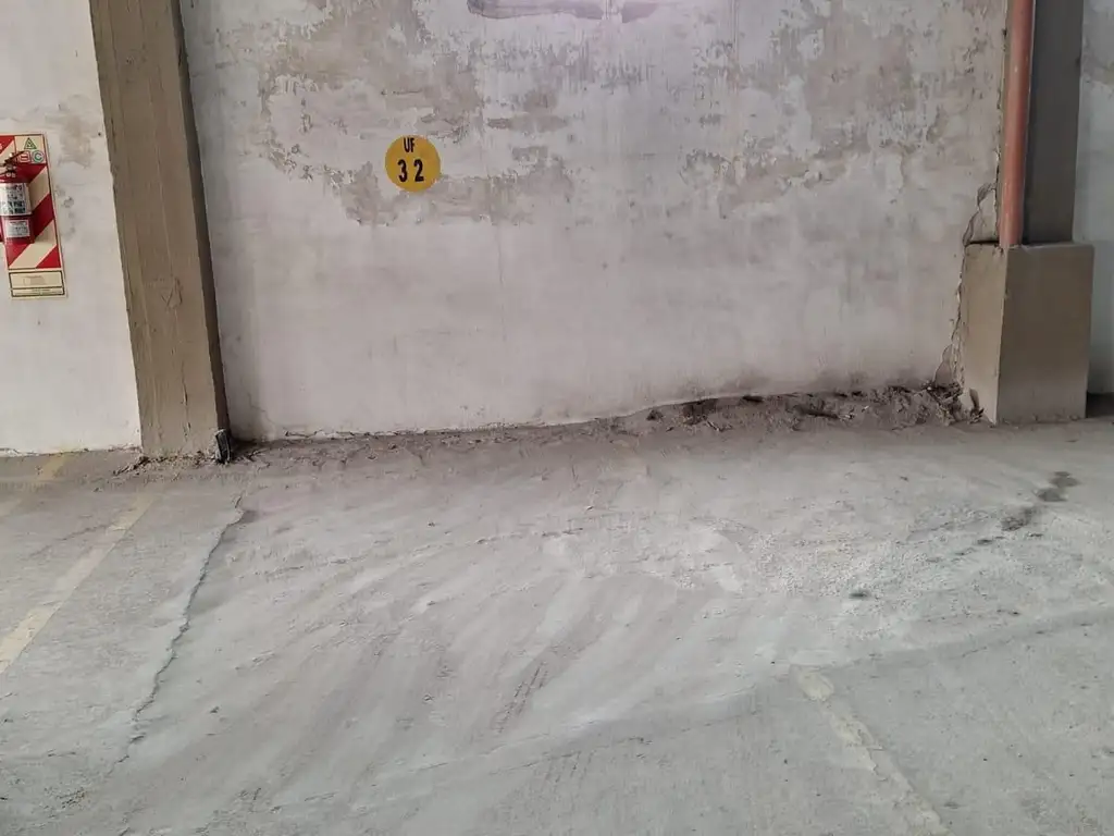 Foto de Cochera cubierta en primer piso, zona centro - Edificio Torreon, imagen 2
