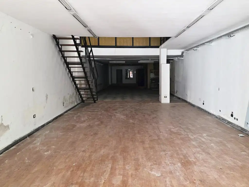 Foto de Alquiler - Local comercial - Rioja al 900 - Centro Rosairo, imagen 1