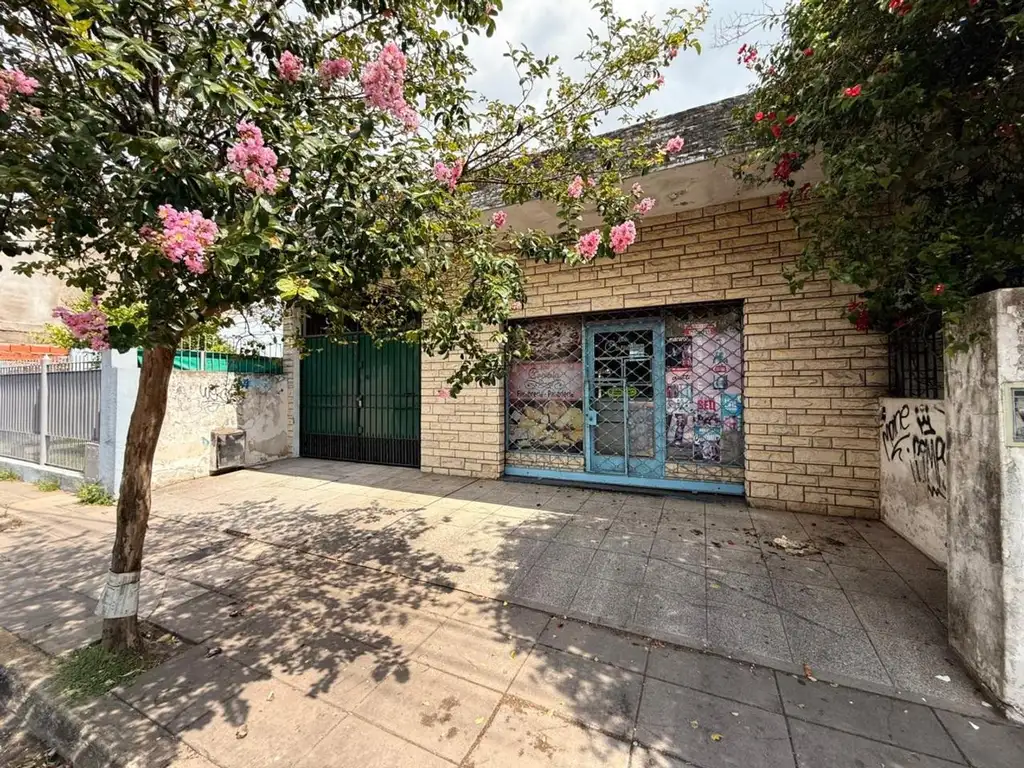 Foto de LOCAL EN ALQUILER - FRENTE A JARDIN DE INFANTES, imagen 5