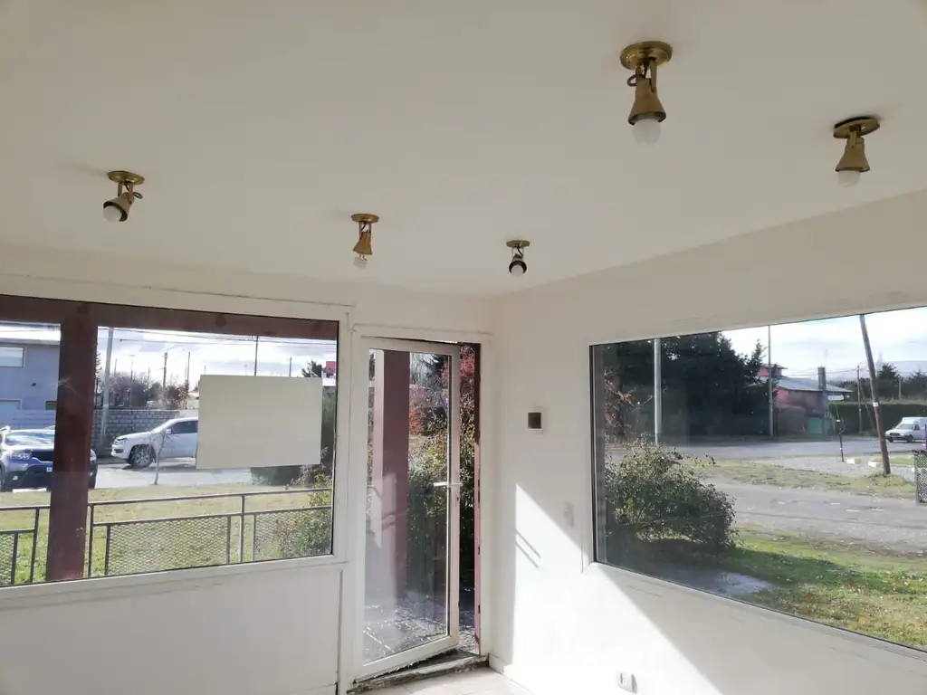 Foto de Local en "Complejo Comercial" sobre Av. principal de Dina Huapi, de, imagen 3