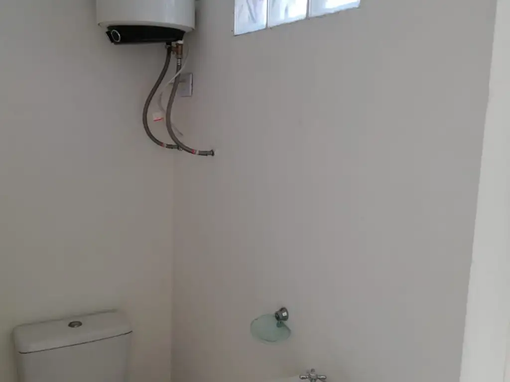 Foto de Locales en "Complejo Comercial" sobre Av. principal de Dina Huapi, de, imagen 3