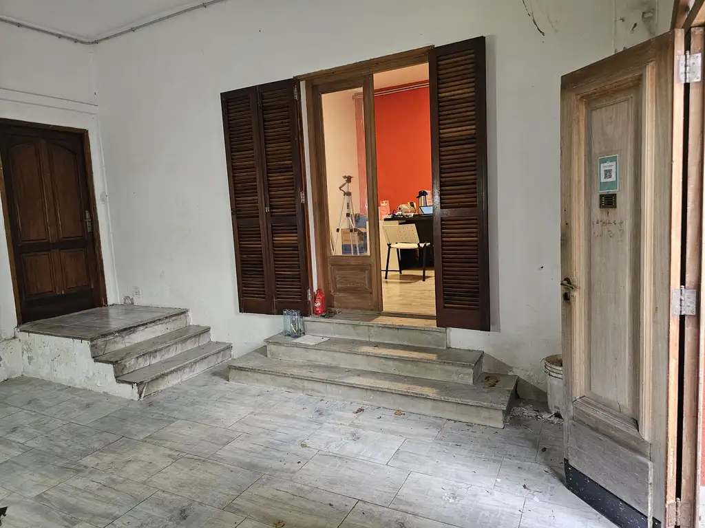 Foto de ¡ATENCIÓN DESARROLLADORES! LOTE 8.66 x 18.75 | Lote con Gran Potencial, imagen 3