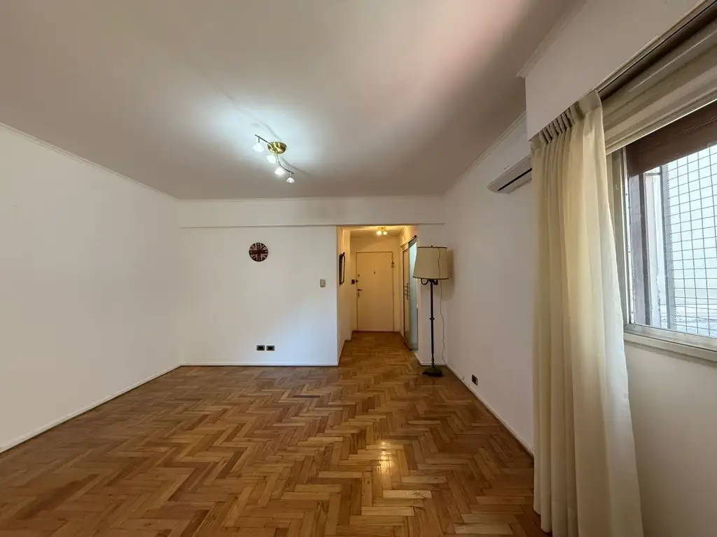 Foto de Departamento 3 ambientes lateral en venta en Almagro, imagen 2