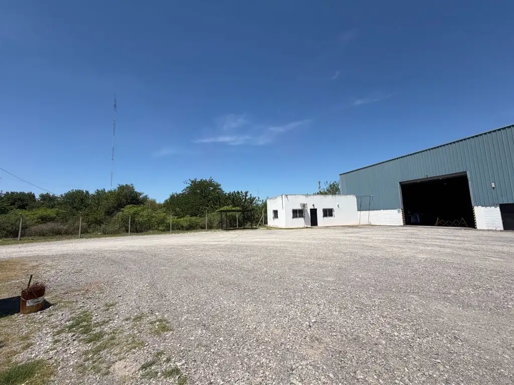Foto de Galpon industrial en alquiler en ruta 6, imagen 3