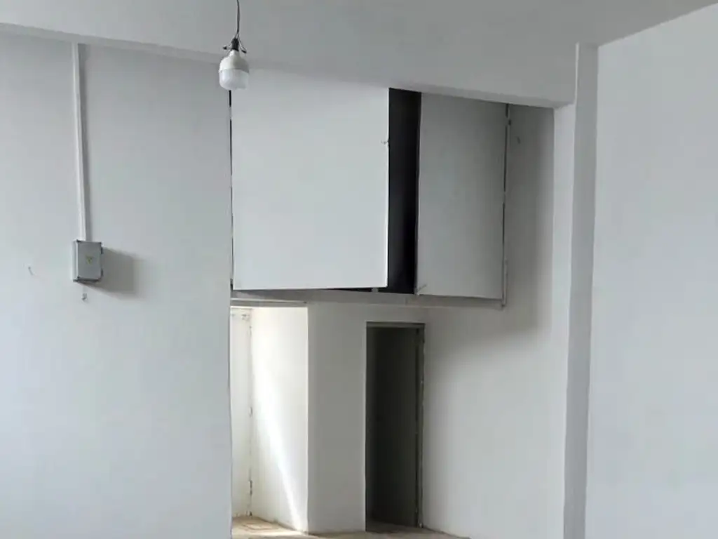 Foto de Galpón en alquiler en Centro, imagen 1