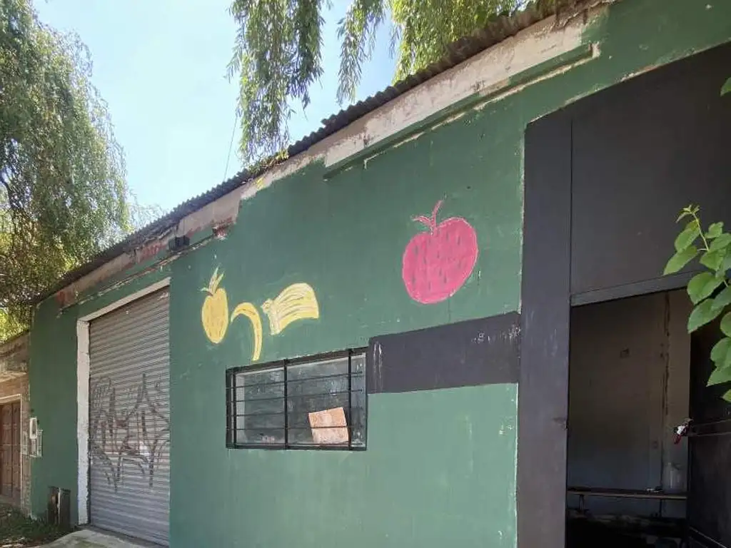 Foto de Galpon Comercial sobre Ruta 7, a metros del semaforo del cementerio, imagen 2