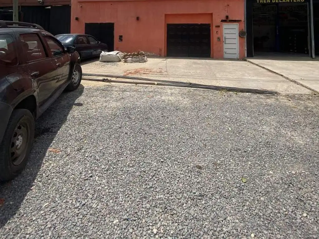 Foto de Alquiler de Galpon Comercial de 243 m² en ruta 192, Lujan, imagen 2