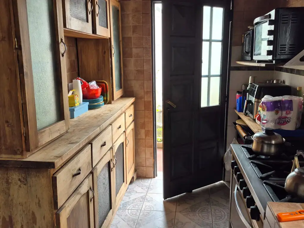 Foto de Tipo casa en dúplex con balcón, patio y quincho + Local, imagen 3