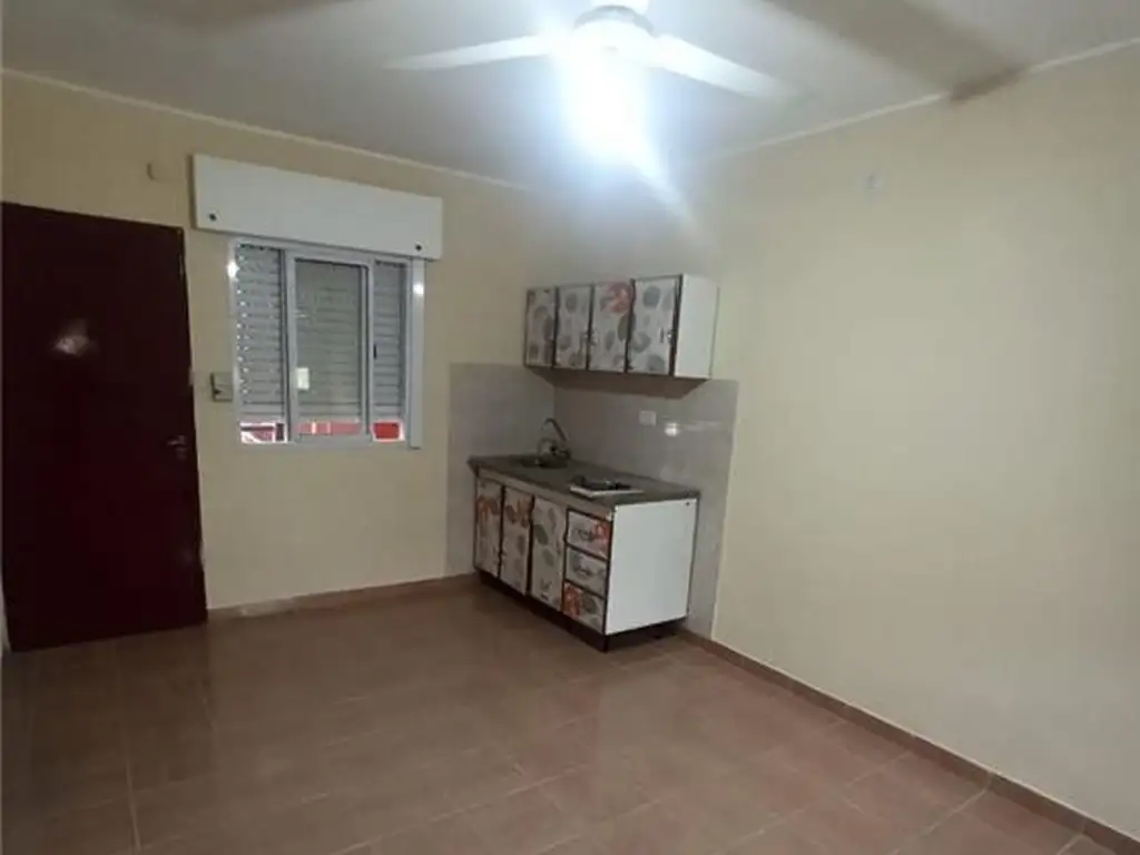 Foto de DEPARTAMENTO 3 AMBIENTES - FRANCISCA SASVATA PUIGBO, PRESIDENTE ROQUE, imagen 5