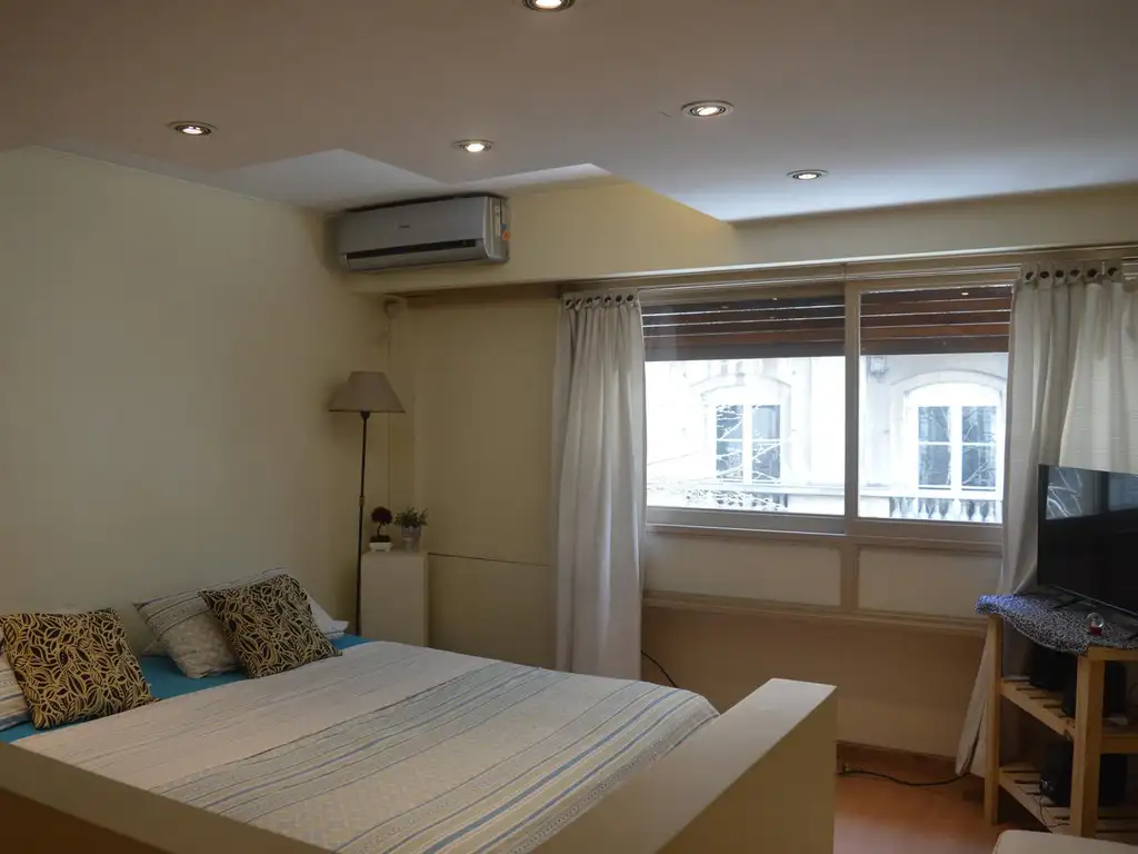 Foto de VENTA Departamento Monoambiente divisible en Retiro al frente, imagen 5