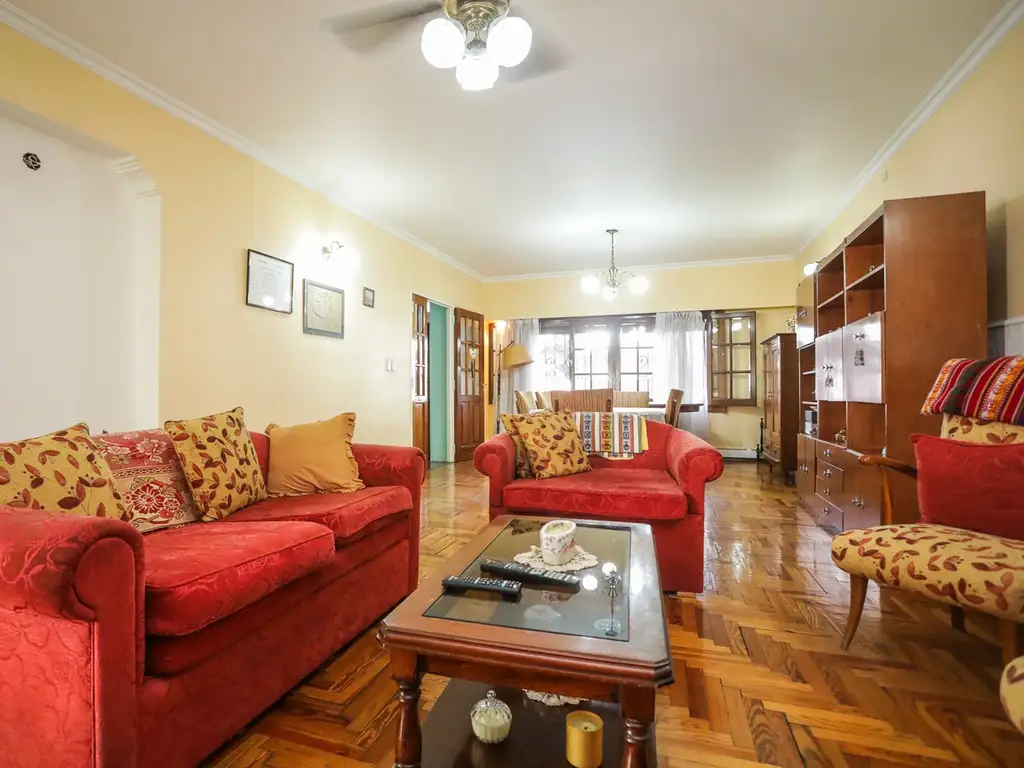 Foto de Casa Chalet en Venta en Villa Devoto, Capital Federal, Buenos Aires, imagen 2