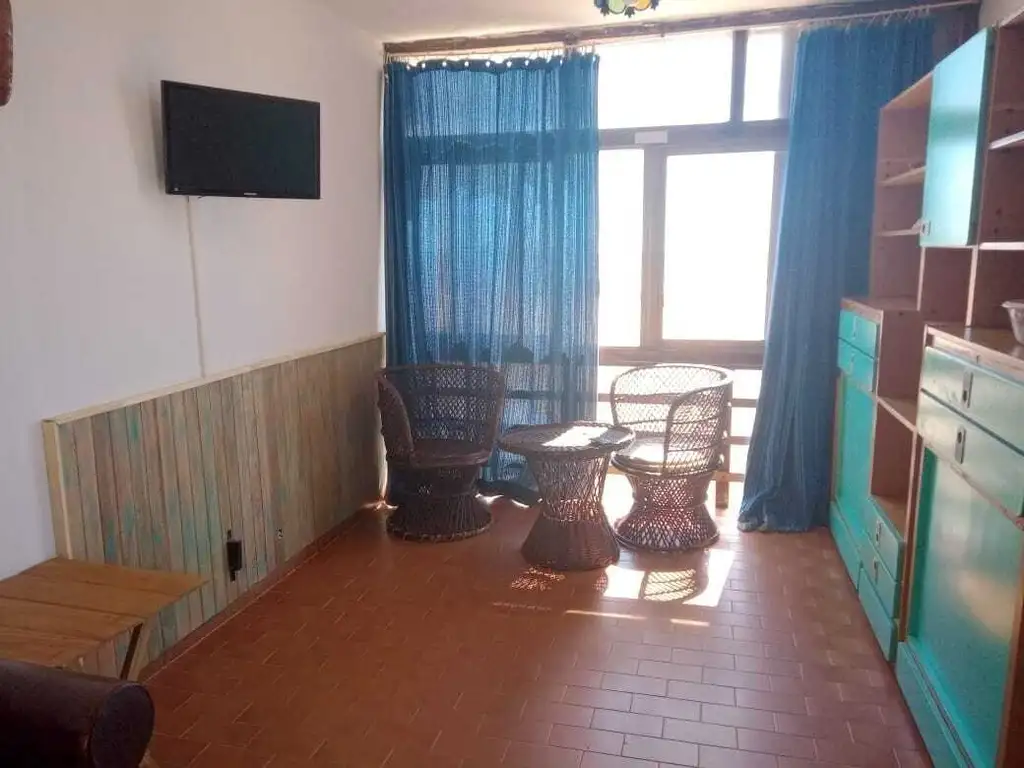 Foto de Departamento Dúplex en Alquiler en Villa Gesell, Costa Atlántica, imagen 4