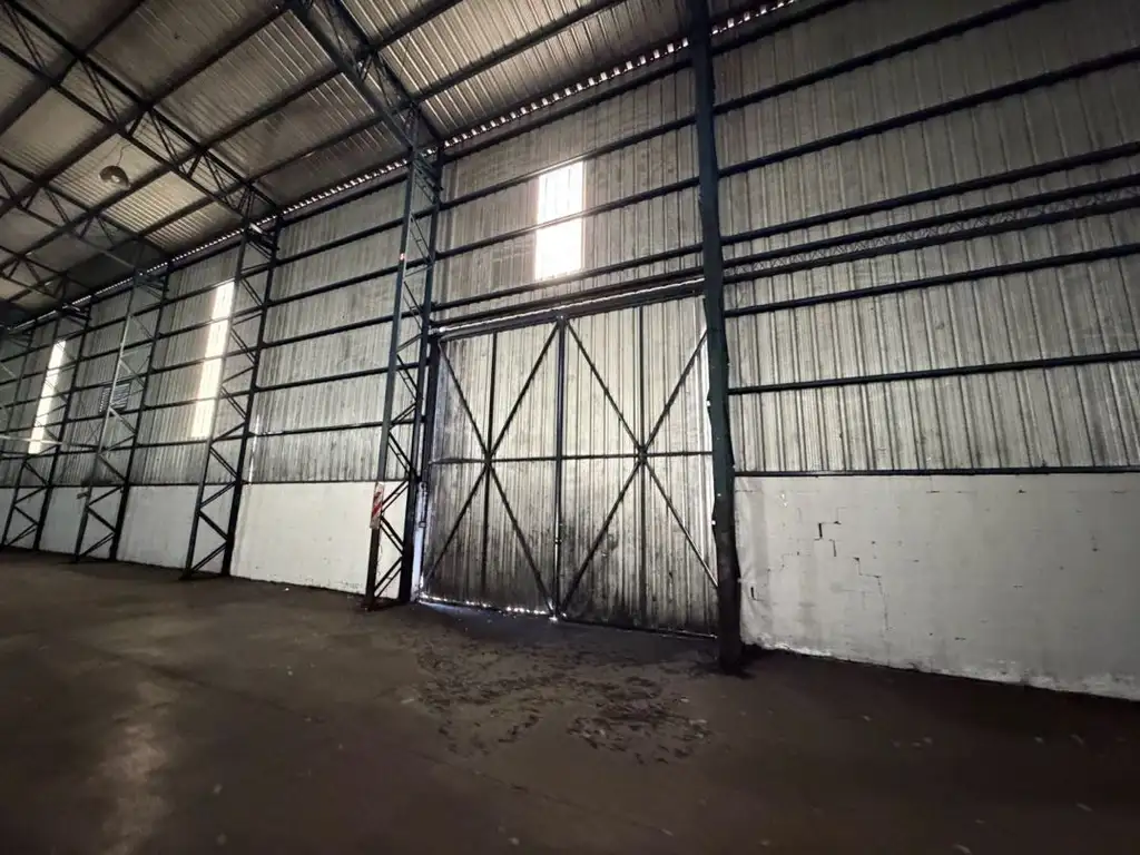 Foto de Galpon Industrial en alquiler en Campana, imagen 4