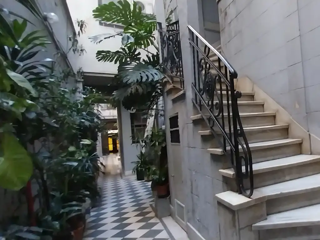 Foto de Departamento Antiguo en venta en San Telmo, imagen 2