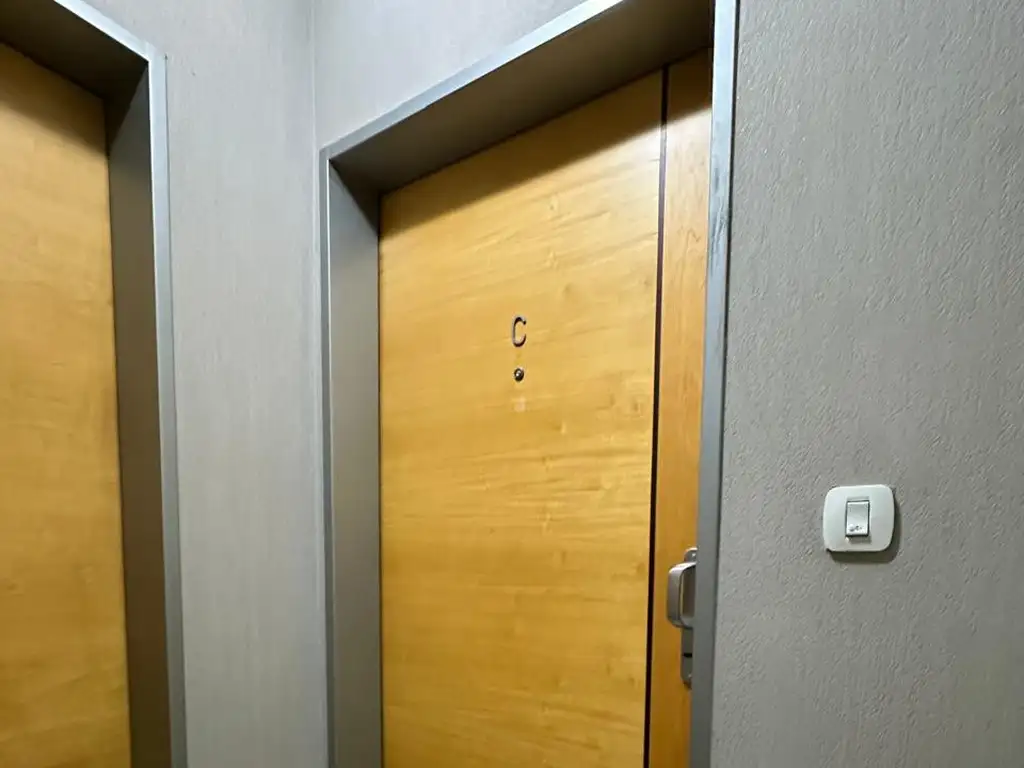 Foto de Departamento en alquiler en Castelar Sur, imagen 1