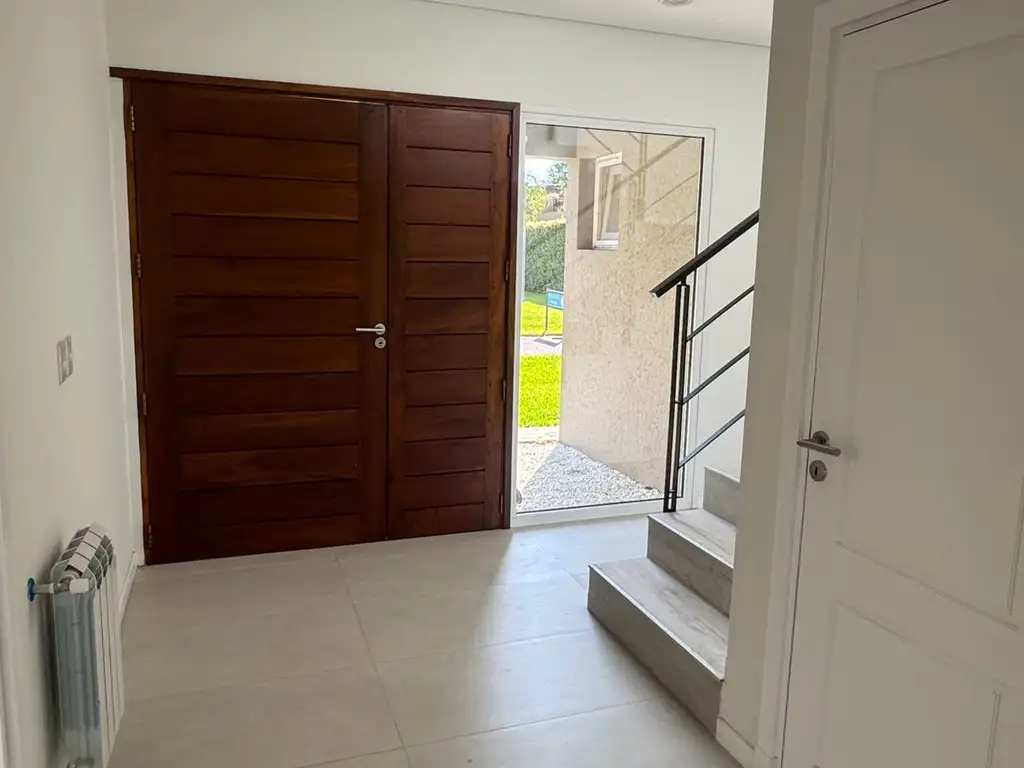 Foto de Casa en alquiler en La Cuesta Amoblada, imagen 1