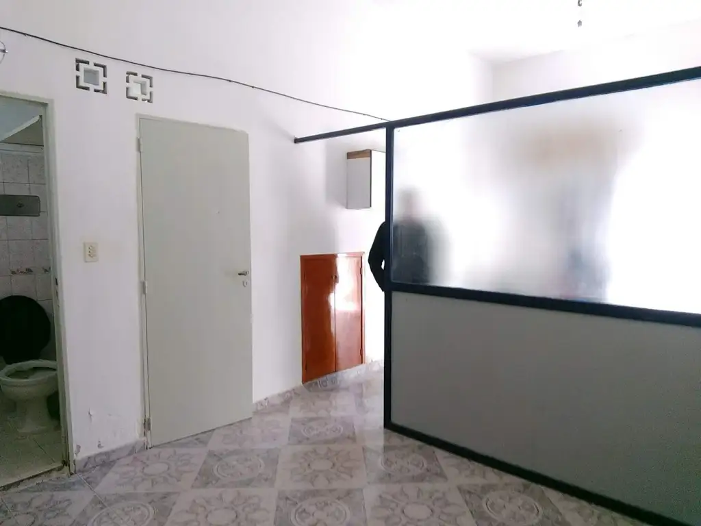 Foto de Alquiler de Departamento MONOAMBIENTE en Ciudadela, Tres de, imagen 2