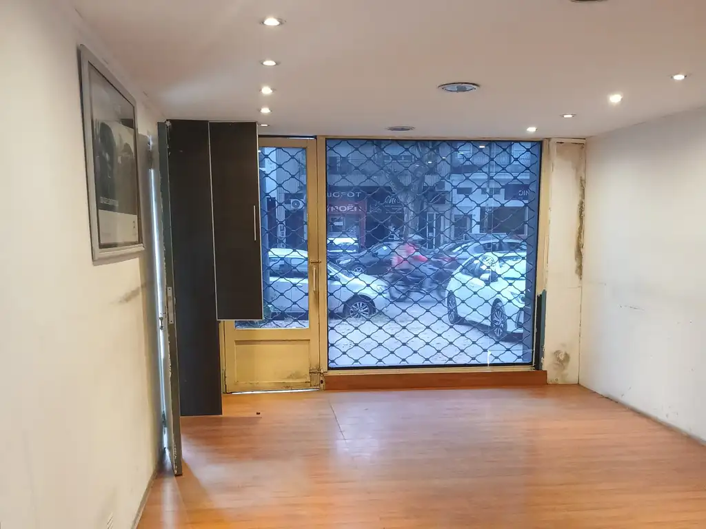 Foto de Local en alquiler en Parque Chas, imagen 4