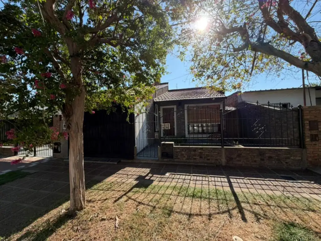 Foto de Venta | Casa | 3 Dormitorios | Apta crédito | Cap. Bermúdez | Bo. Villa, imagen 3