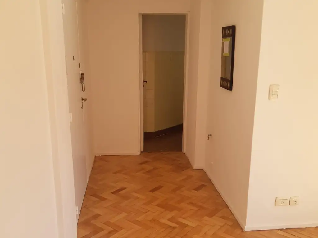 Foto de Departamento en venta de tres ambientes en Caballito, imagen 1