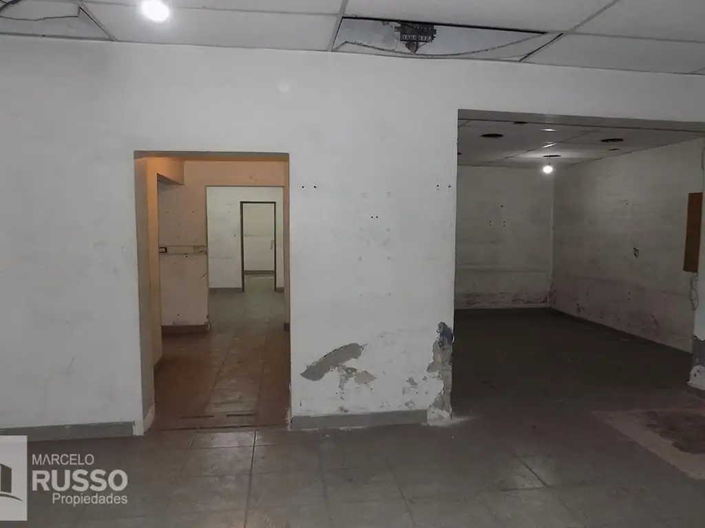 Foto de EXCELENTE LOCAL COMERCIAL s/ Av. VERGARA, imagen 4