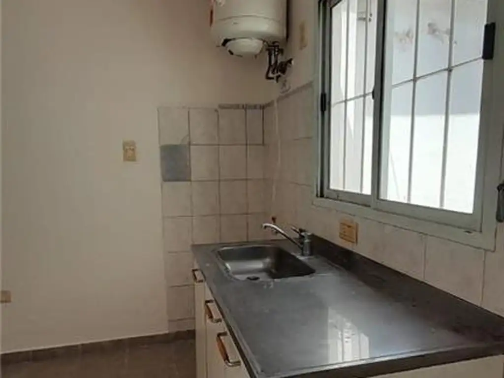 Foto de DEPARTAMENTO 3 AMBIENTES - CORRIENTES, imagen 3