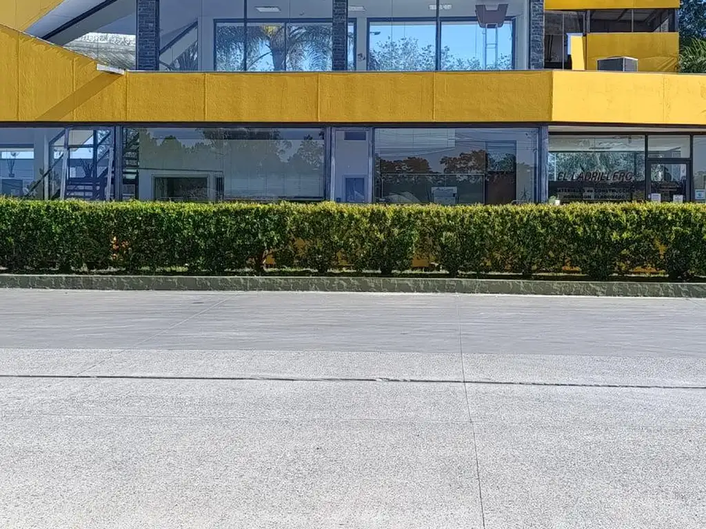 Foto de Alquiler de Galpón en Perez (Ruta 14 y Ruta 33), imagen 2