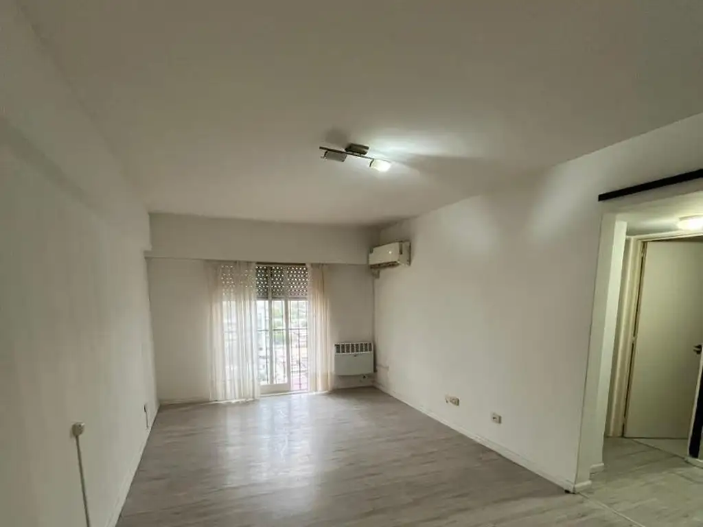 Foto de DEPARTAMENTO EN ALQUILER DE 2 DORMITORIOS ZONA CENTRICA., imagen 1