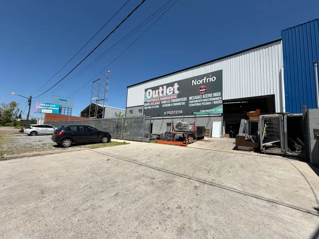 Foto de Galpon 970m2 con oficinas en Colectora Sur, imagen 1