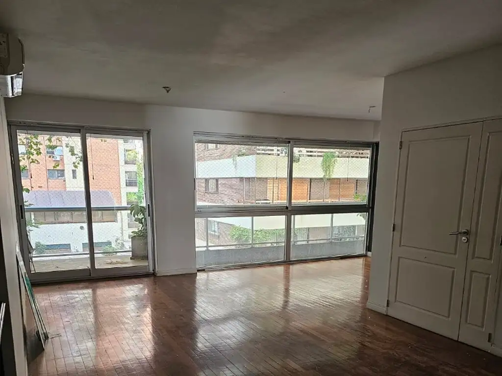Foto de ALQUILER SEMIPISO 4 AMBIENTES CON DEPENDENCIA Y COCHERA, imagen 2