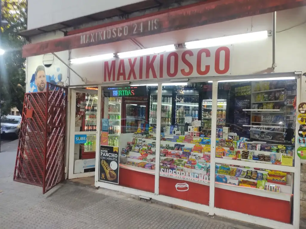 Foto de Fondo de comercio en venta, Excelente Maxikiosco en Caballito Av, imagen 3