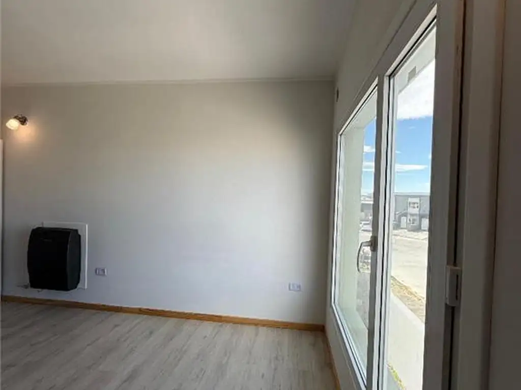 Foto de DEPARTAMENTO 2 AMBIENTES - SAN MARTÍN, RÍO GRANDE, imagen 1