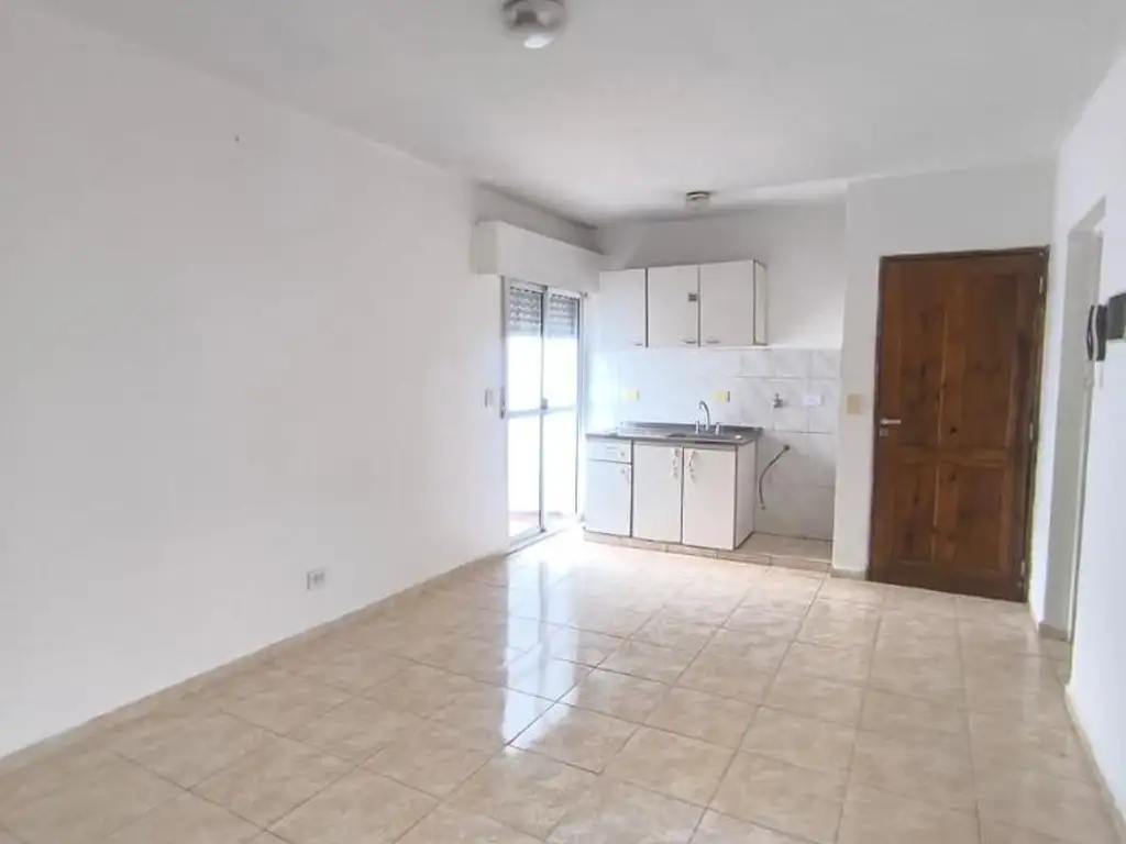 Foto de HERMOSO DEPARTAMENTO DE 1 DORMITORIO OPCIONAL COCHERA, imagen 1