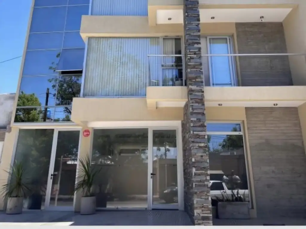 Foto de Departamento en alquiler | Apto vivienda permanente u oficina /, imagen 1