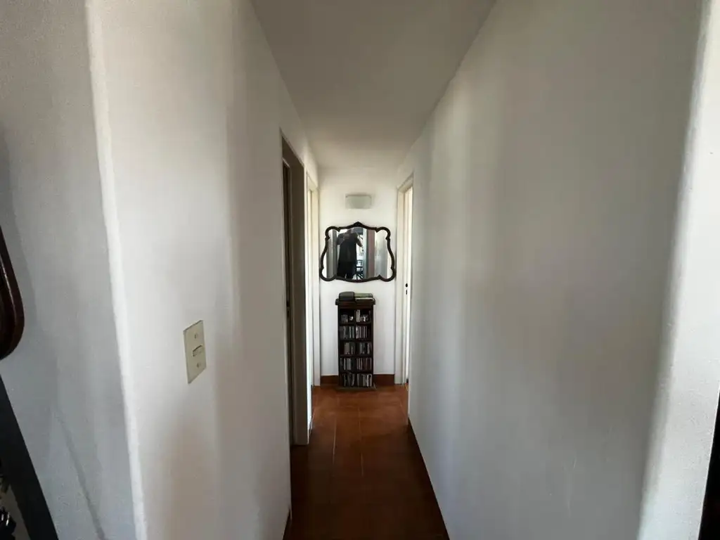 Foto de Excelente departamento 3 ambientes al frente c/cochera, imagen 3