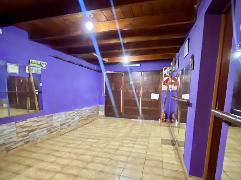 Foto de Sala en alquiler en El Talar, imagen 3