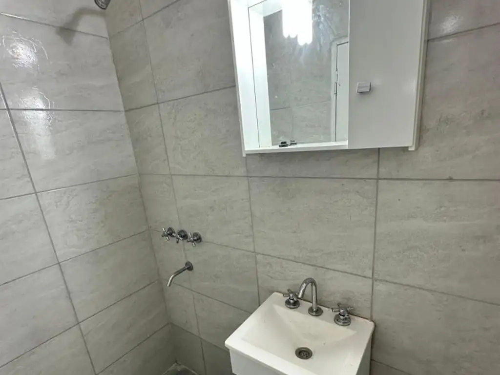Foto de Departamento monoambiente en alquiler en Ciudad Madero, imagen 4
