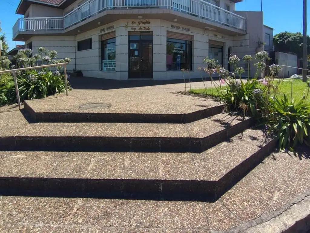 Foto de Alquiler comercial. Termas Huinco, imagen 1