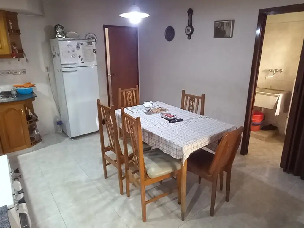 Foto de CASITA 3 AMB 3 AUTOS PATIO 150 M2, imagen 1
