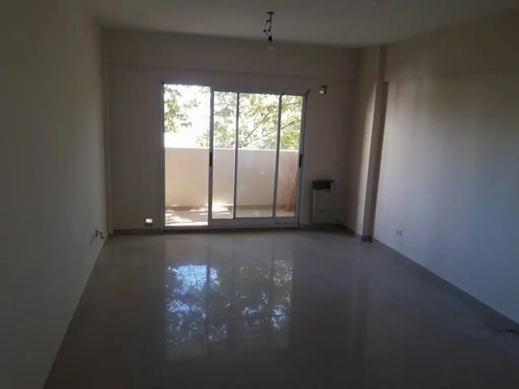 Foto de EXCELENTE MONO AMBIENTE AL FRENTE CON BALCON, imagen 1